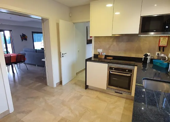 Margarida By Laranjal Βίλα Αλμπουφέιρα